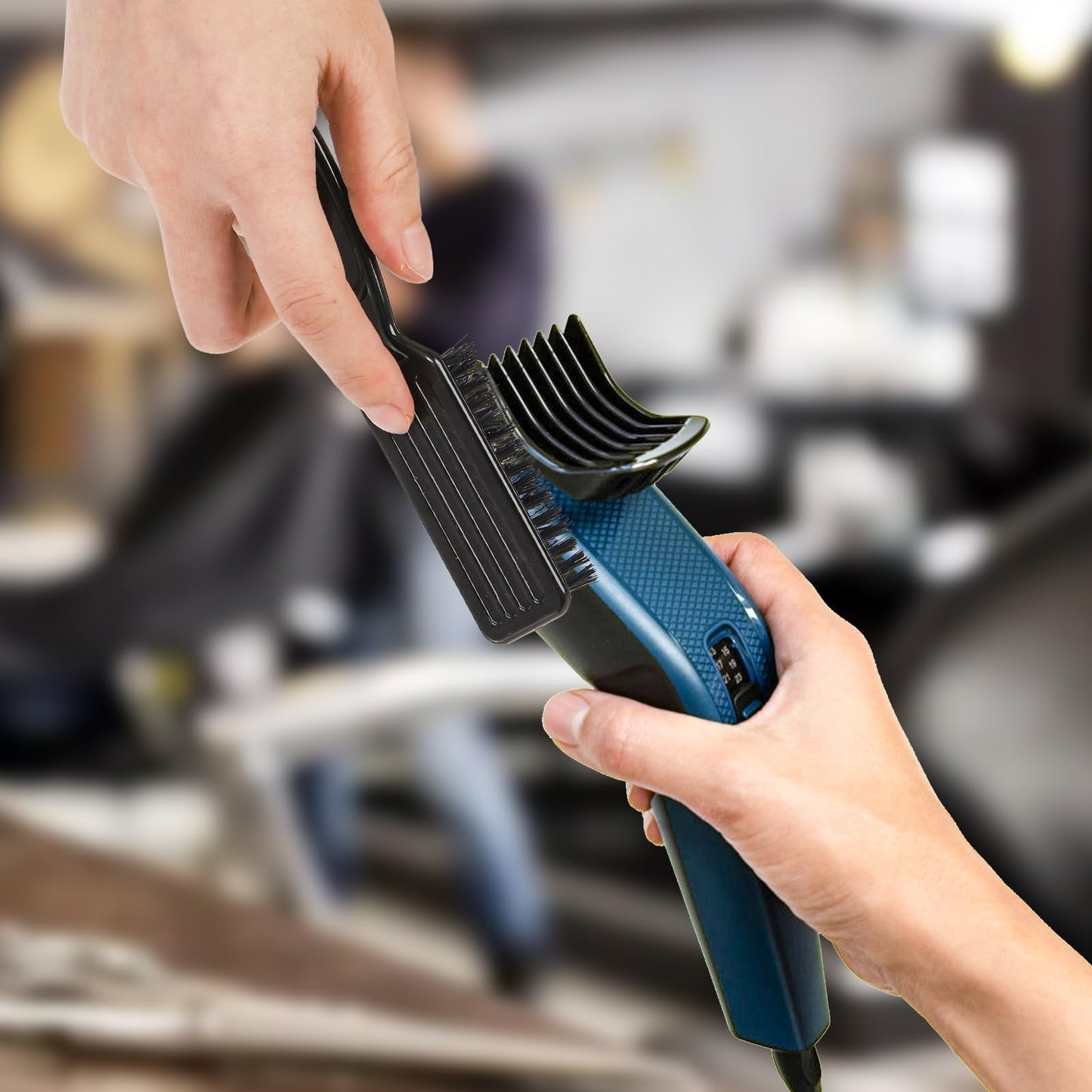 ZEAYEA 50 Pcs Blade Clipper Cleaning Brush, Barber Blade Cleaning Brush, Hair Styling Nylon Brush Tool for Trimmer Cleaning Clipper Manicure Salon Haircut, Barbers Supplies, Black