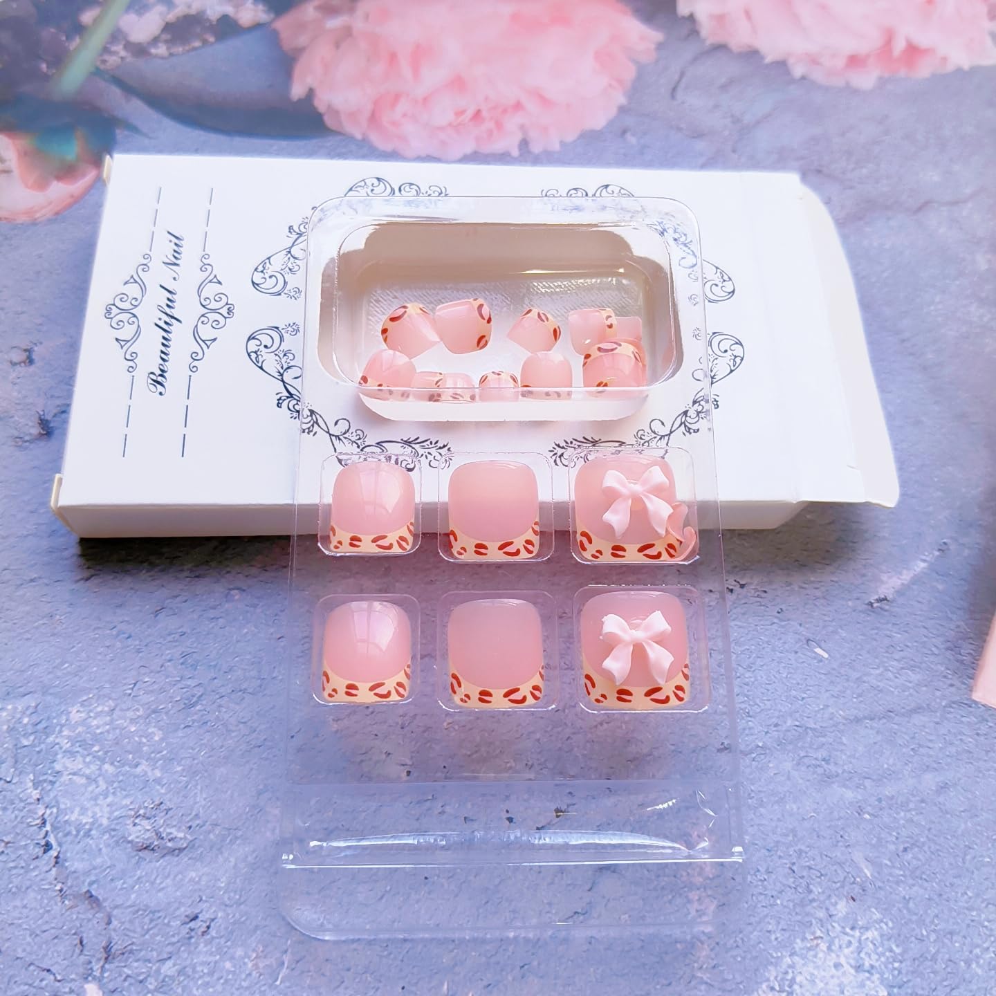 Leopard Print French Tip Press on Toenails Short Square Fake Toenails Summer False Toe Nails Glossy Acrylic Toenail with Cute 3D Pink Bow Design Full Cover Stick on Toe Nail for Women Manicure 24pcs