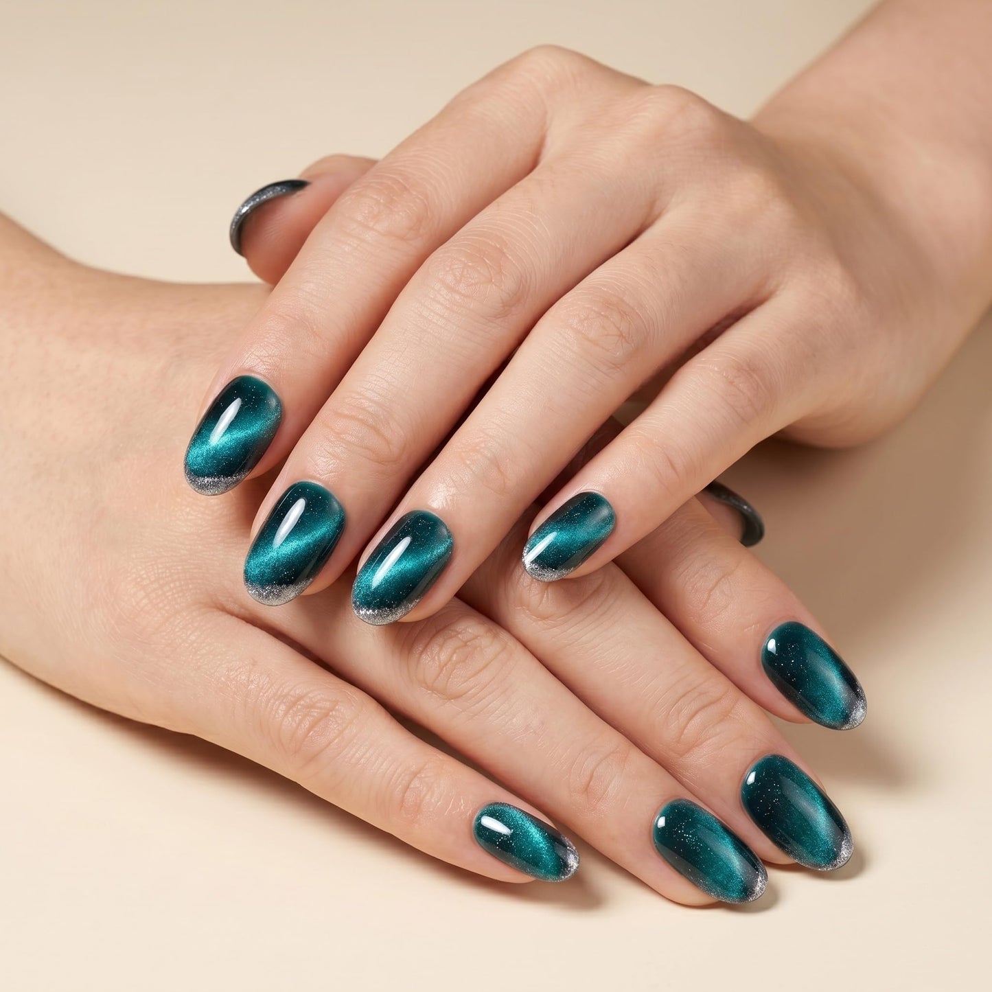 Sun&Beam Nails Handmade Short Round Green False Nail Tips with Cute Magnetic Popular Charm Design Press On Nails 10 Pcs (#036 S)