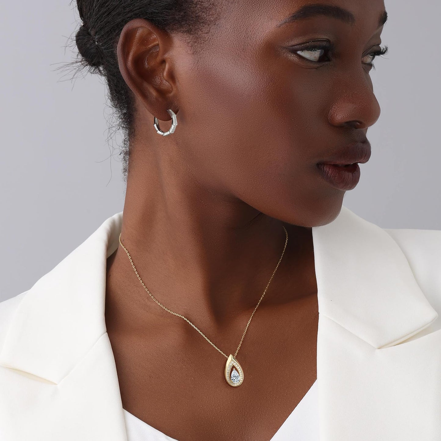 Kstyle 14k Gold Diamond April Birthstone Pendant Necklaces for Women Valentine's Day Birthday Gift Anniversary Jewelry for Wife Daughter Grandma Mom Sister Non Tarnish