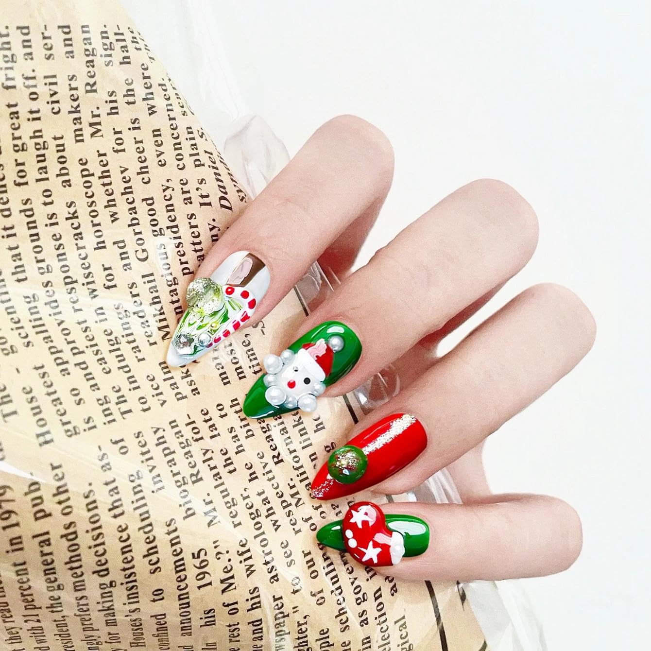 Handmade 3D Christmas Red-Green 3D Element Stiletto Press On Nails, Playful Rhinestone Festive Artisan Nails Set, Reusable Glossy Press-ons with Tool Kit (M)