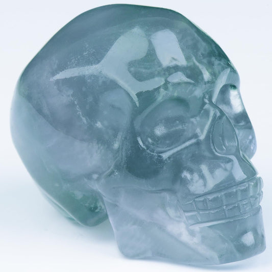 QLRSUXN 2 Inch Fluorite Crystal Skulls Decor,Human Skull Sculpture Statues Healing Crystal Decor,Halloween Skull Figurines,Home Office Decoration Christmas Meditation Gifts for Men Women