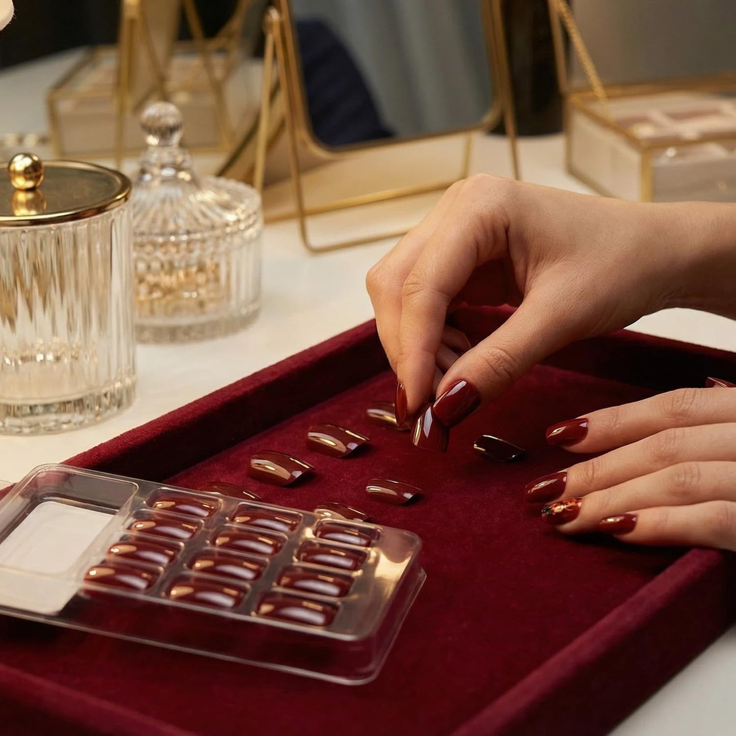 Taoyisent Burgundy Wine Red Short Press On Nails, Glossy Deep Red Fake Nails, Natural Square Shape Nail Tips, Reusable Press On False Nails for Women, Salon Quality Elegant Classic Style, 24PCS