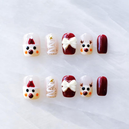[GLORS] Christmas Press-on Nails, Short Square Festive Design, Holiday Nail Art Set with Reindeer and Bow, 10 Pieces (Small, SS)