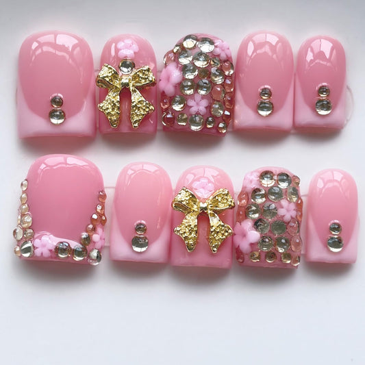 Threelegscat Short Handmade Square Pink Press on Nails Acrylic French Salon Quality Fake Nails 10 PCS with Pink 3D Gold Bow & Rhinestone Size M for Women & Girl,Daily Wear,Gift