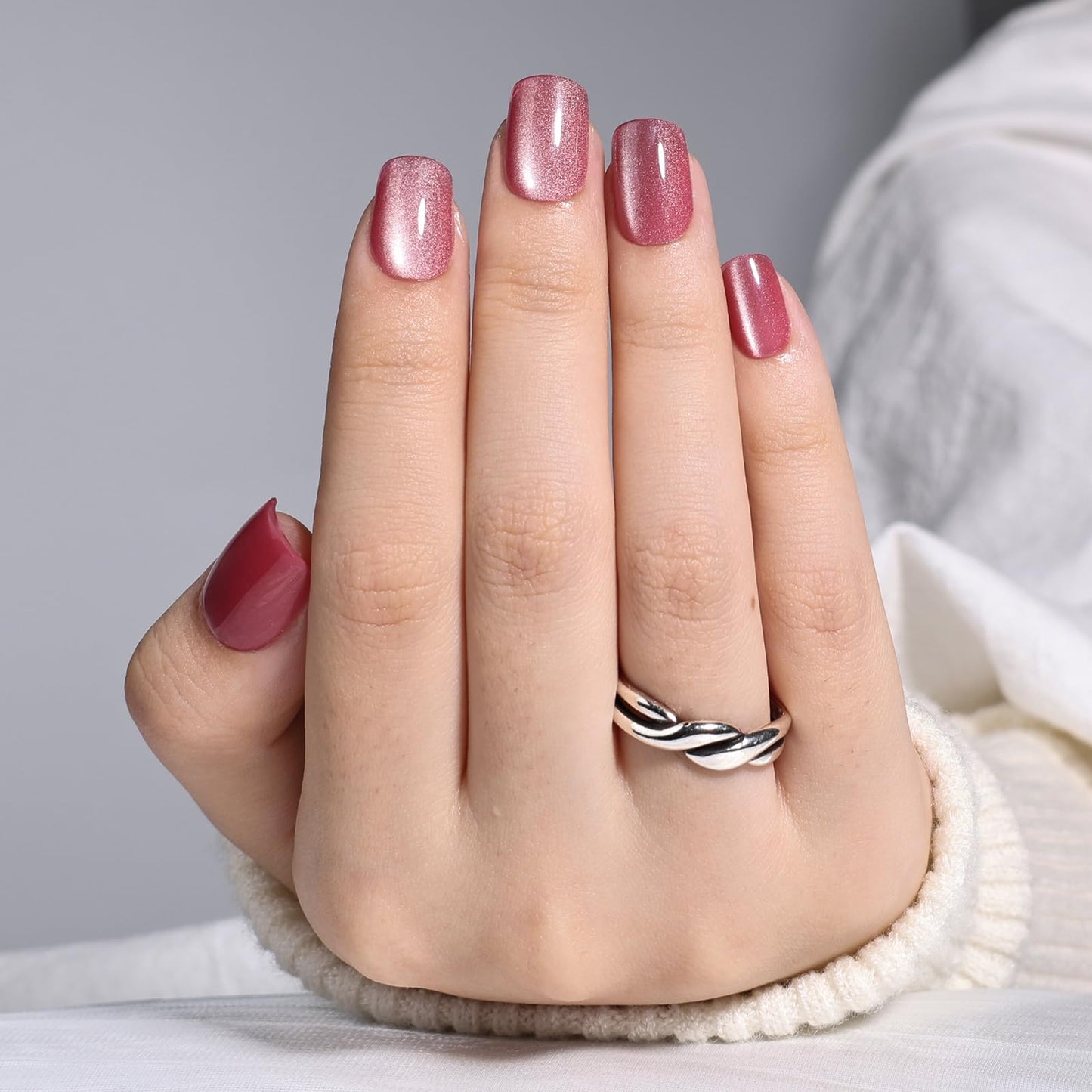 Cat Eye Press On Nails - Rose Pink Press On Nails, Short Square Nails Press Ons for Women Fake Nails with Glue, Glossy Reusable Glue on Nail in 15 Sizes - 30pcs