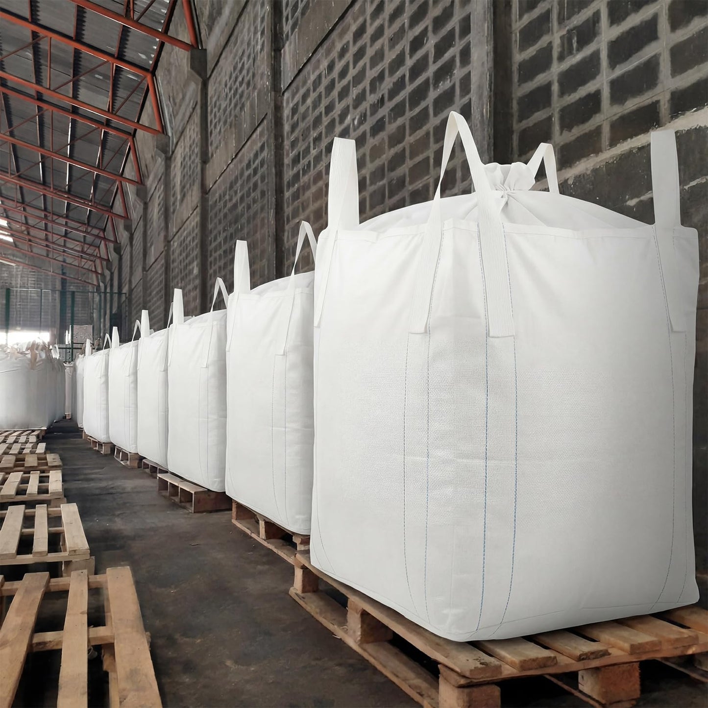 Aliceset 8 Pcs FIBC Sack Bag Bulk 1.5 Ton Bag 3300lbs SWL 35"L x 35"W x 43"H Heavy Duty Large Sand Sacks with Duffle Bottom Handle Polypropylene for Industrial Agriculture Transport Construction