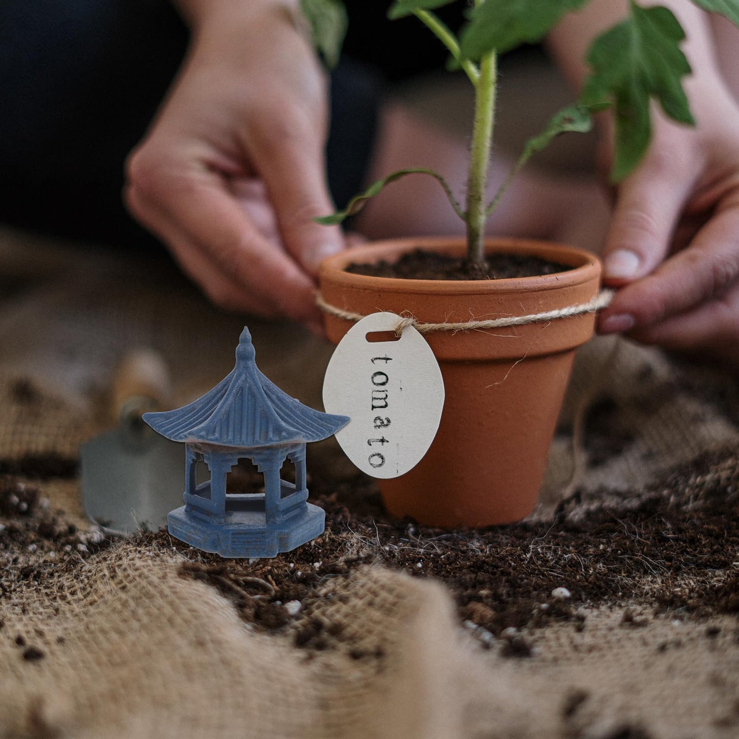 Abaodam Mini Pagoda Statue Miniature Ceramic Pagoda Hexagon Decor Mini Japanese Fairy Garden Figurines for Zen Garden Bonsai Decor