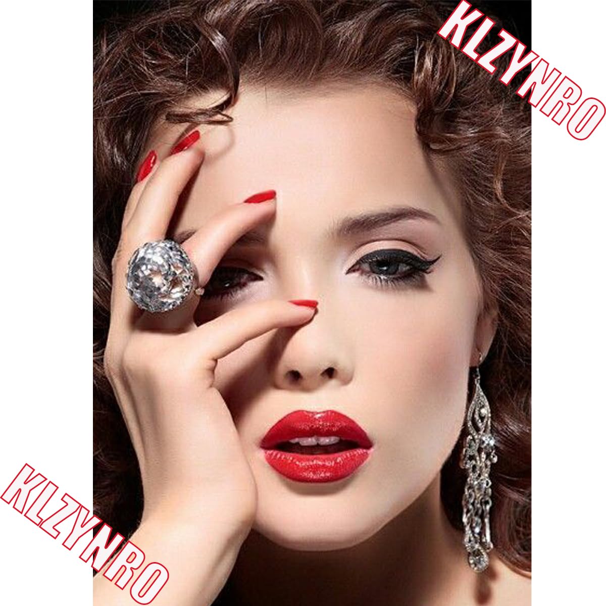 30Pcs Christmas Press on Nails Medium French Tip Fake Nails 3D Luxury Gold Beads Design Xmas Tree Bell Almond Acrylic Nails Cute Elk Snowflake Glue on Nails for Women Winter Christmas Manicure