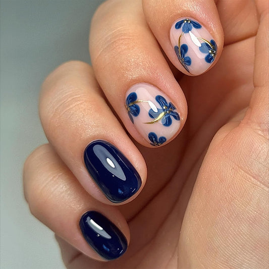 Flower Press On Nails Short Oval Nails Press Ons Spring Fake Nails Blue Floral Acrylic Nail Glossy Glue On Nail Full Cover False Nail For Women Girls Manicure 24Pcs