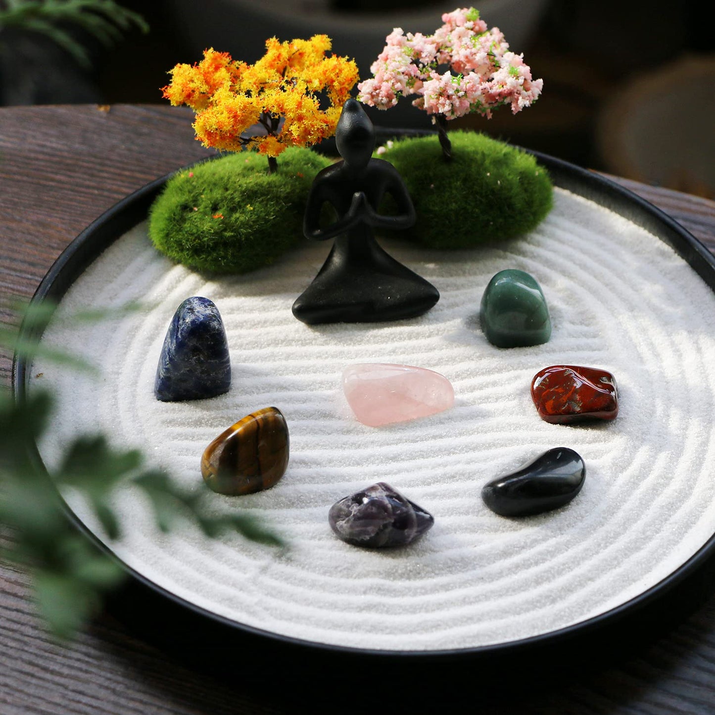 Zen Garden for Desk Tabletop Chakra Zen Healing Gifts Sand Tray Therapy Kit Set Japanese Decoration Crystal Quartz Rock Mini Garden Home Office Stress Relief Spiritual Decor Healing Gifts for Yoga