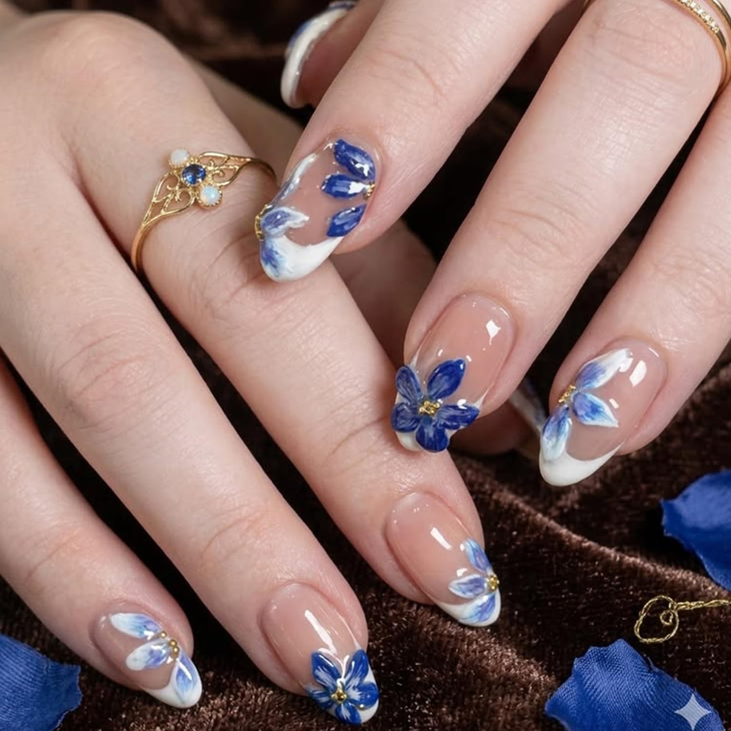French Tip Press on Nails Short Almond Fake Nails Blue Flower Design Spring & Summer French Nails Press on Floral Designer Reusable Acrylic Nails 24 Pcs,Manicure Fingernails Daily Wear Nails for Women