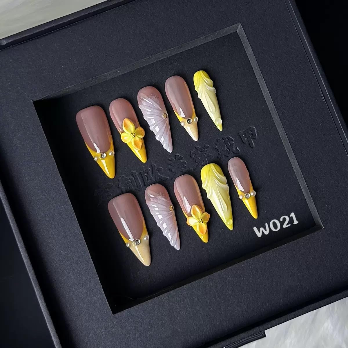100% 5D Handmade Press on Nails with Charms Long Stiletto Nails Press ons- Water Ripple False Nails Ombre Orange Yellow Press on Nails Flower Fake Nails for Women Girls Daily Wear DIY Manicure Size L