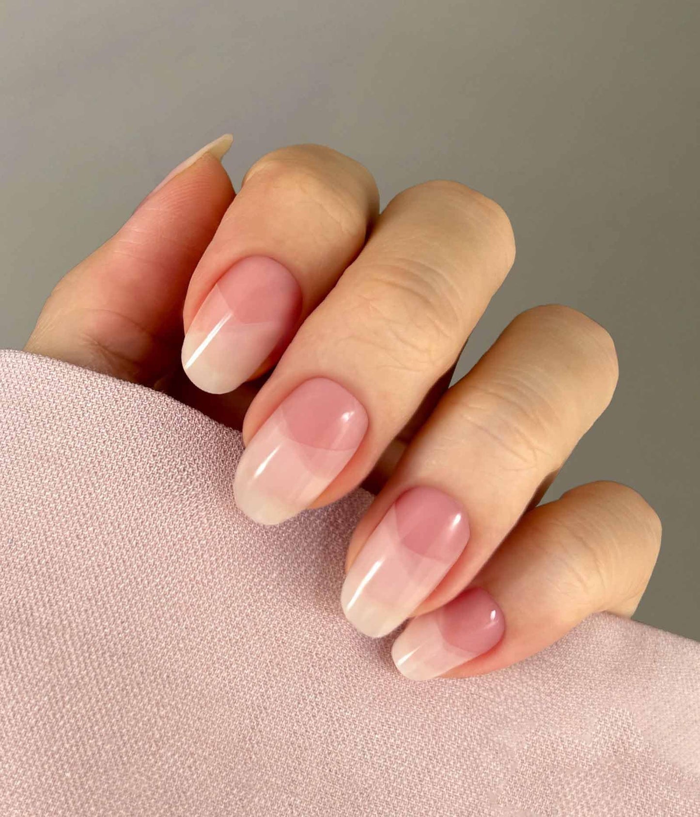 ruyeefam Nail Polish Strips (No UV Lamp Needed) - 22 Pcs Salon Quality Gel Nail Stickers - Long Lasting Wraps (Single Lip Kiss Pink)