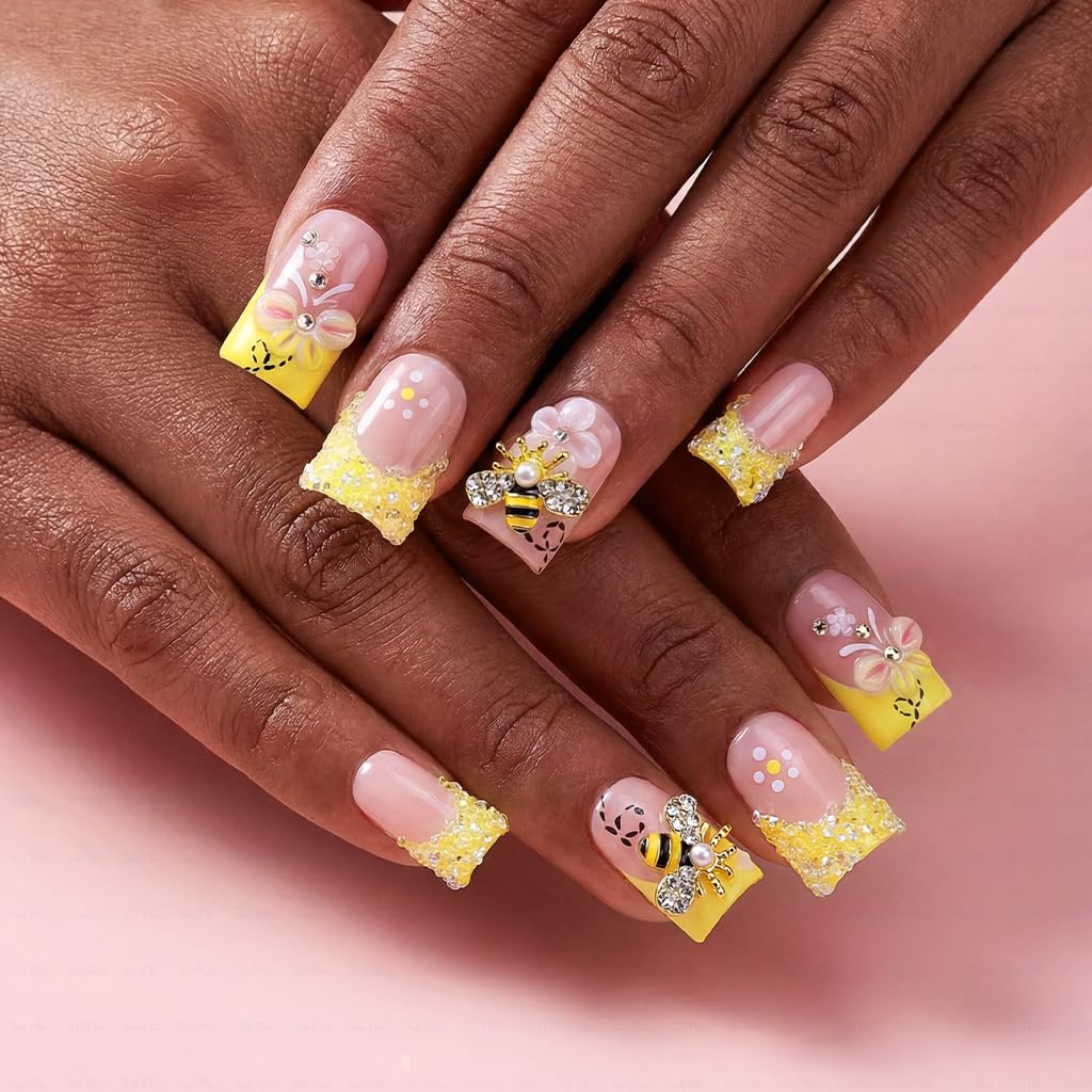 IntoVibes Handmade Short Duck Press On Nails, Precious Bee, 10 Pieces Reusable Acrylic False Nails, Size Medium