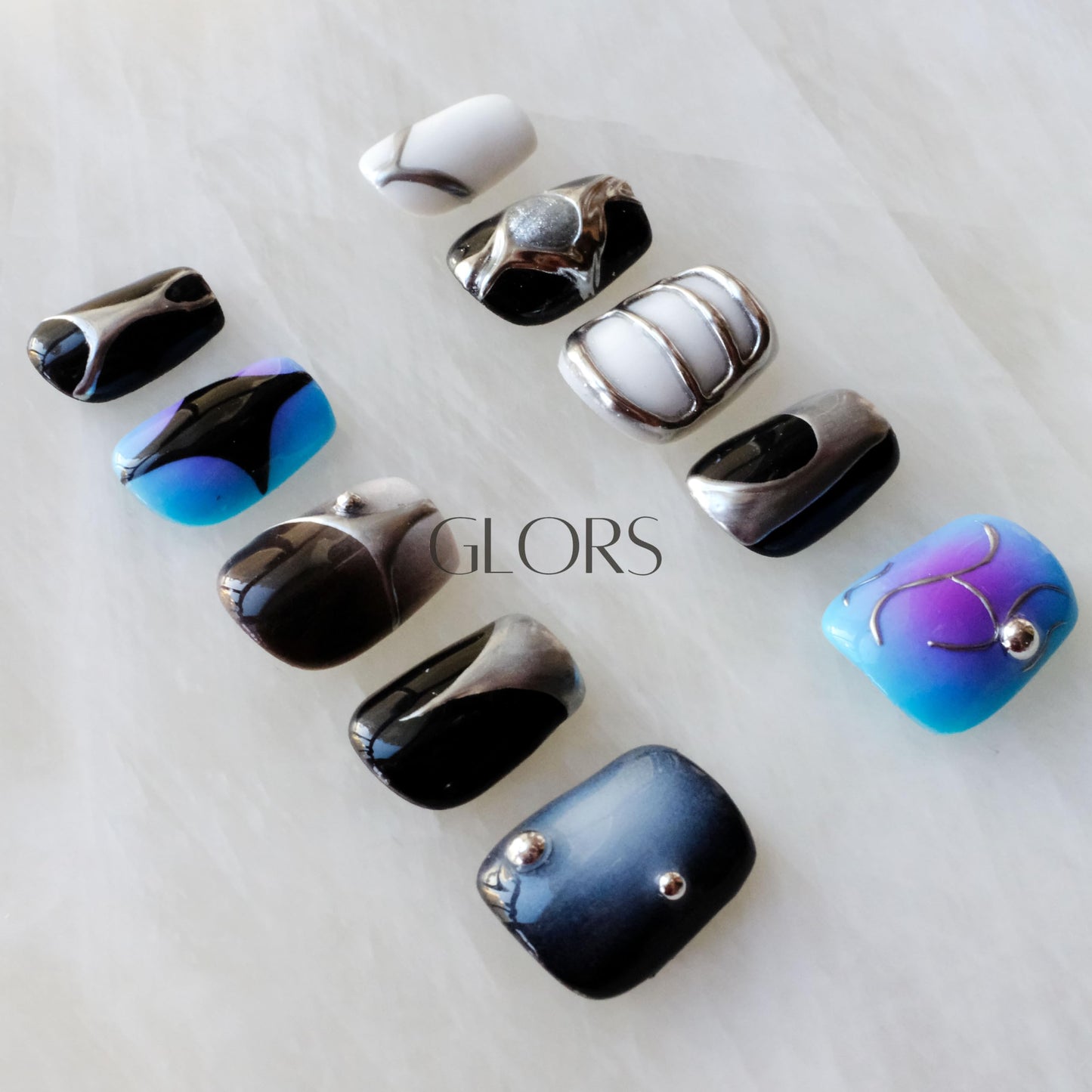 [GLORS] Purely Handmade Press On Nails | AI Cyberpunk Style Wearable Fake False Nails | Salon Quality with Metallic Short Nail Art in Short Square 10 pieces(XS,SS)
