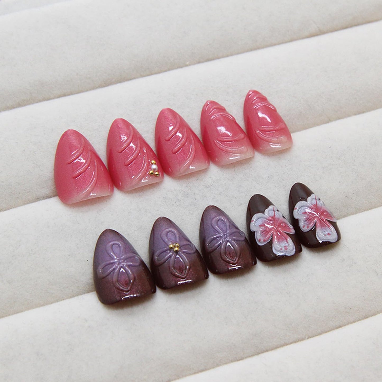 3D Flowers Press on Nails Medium Almond Fake Nails Cute Flower False Nails with Pearls Nail Charms Pink White Gradient Floral Design French Tip Press on Artificial Nails for Women DIY Decor Daily Wear