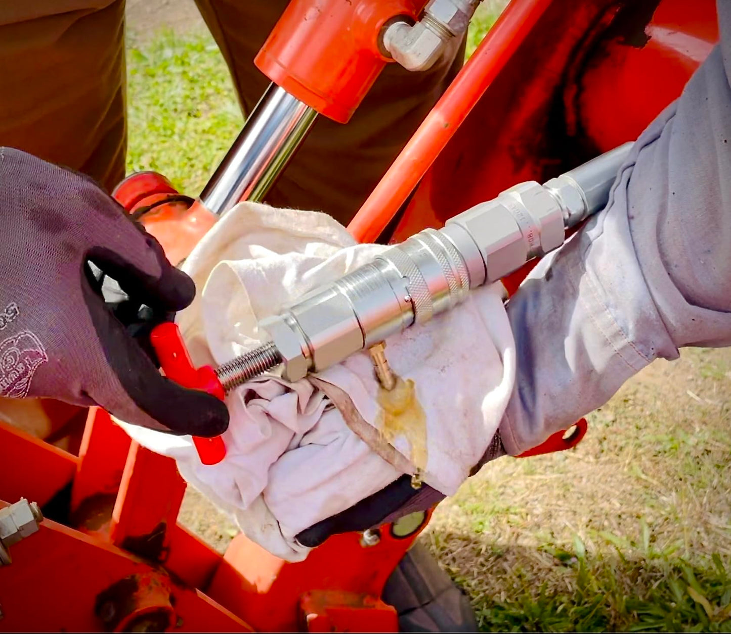 1/2" ISO 16028 Flat Face Skid Steer Male Hydraulic Quick Coupler Pressure Decompression Relief Release Tool by Tractor Relief Tool™