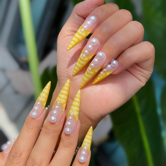 GREENTEA Handmade Nail Pearl Decorated Press-On Nails, Yellow Unicorn Horn Design, Medium Length, 10 Pieces,Size-M