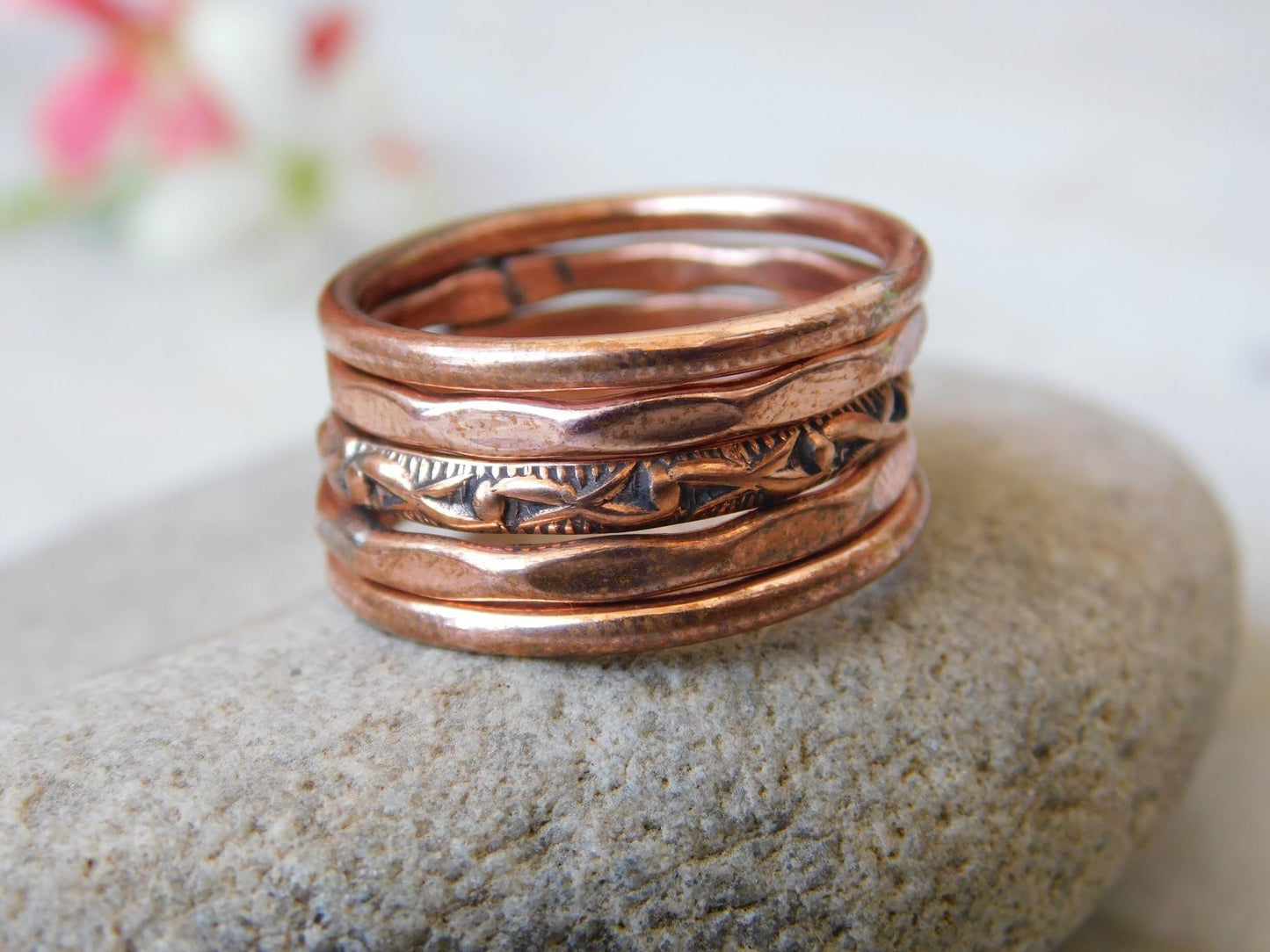 Set of 5 Hand Pure Copper Rings. Made with 100% Pure Raw Untreated Copper. Helps Reduce Finger Joint Pain and Swelling. Tibetan Healing Medicine Ring Set. (US-10.5)