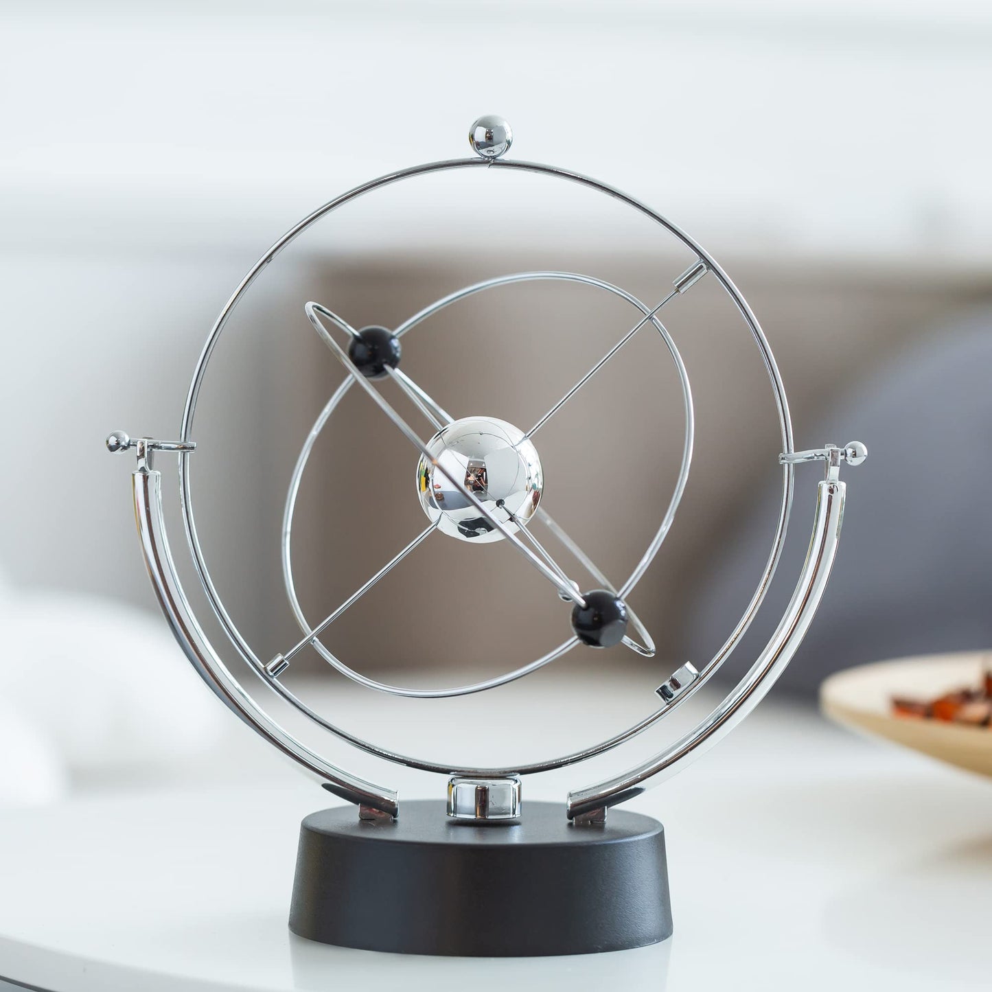 CHANGSHUN Electronic Perpetual Motion Battery Operated Home Office Desk Ornament (Universe)