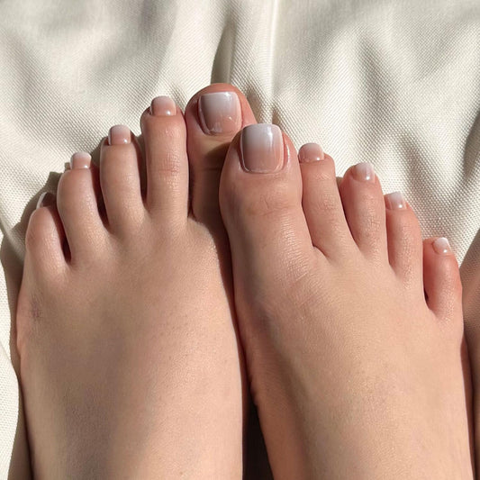 Glamnetic Press On Toenails - Fiancéd | Classic Black French Tip Fake Toe Nails with a Glazed Finish | 16 Sizes - 32 Toe Nail Kit with Glue