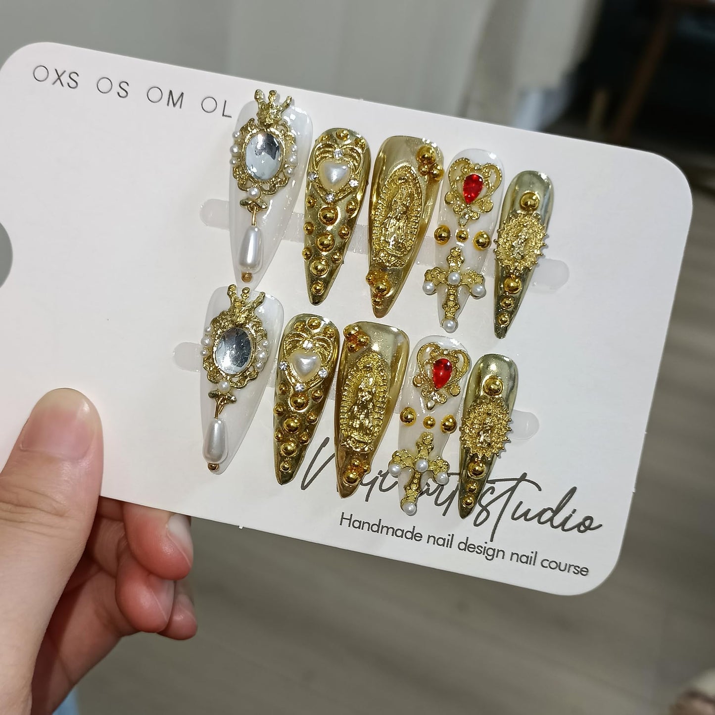 TENPAL 10Pcs Handmade Royal Press On Nails With Tools,Metallic Gold Long Stiletto Fake Nails with Pearl & Celestial Charms Designs,Sculpted 3D Baroque Acrylic Glue on Nails for Wedding Gothic Ball(M)