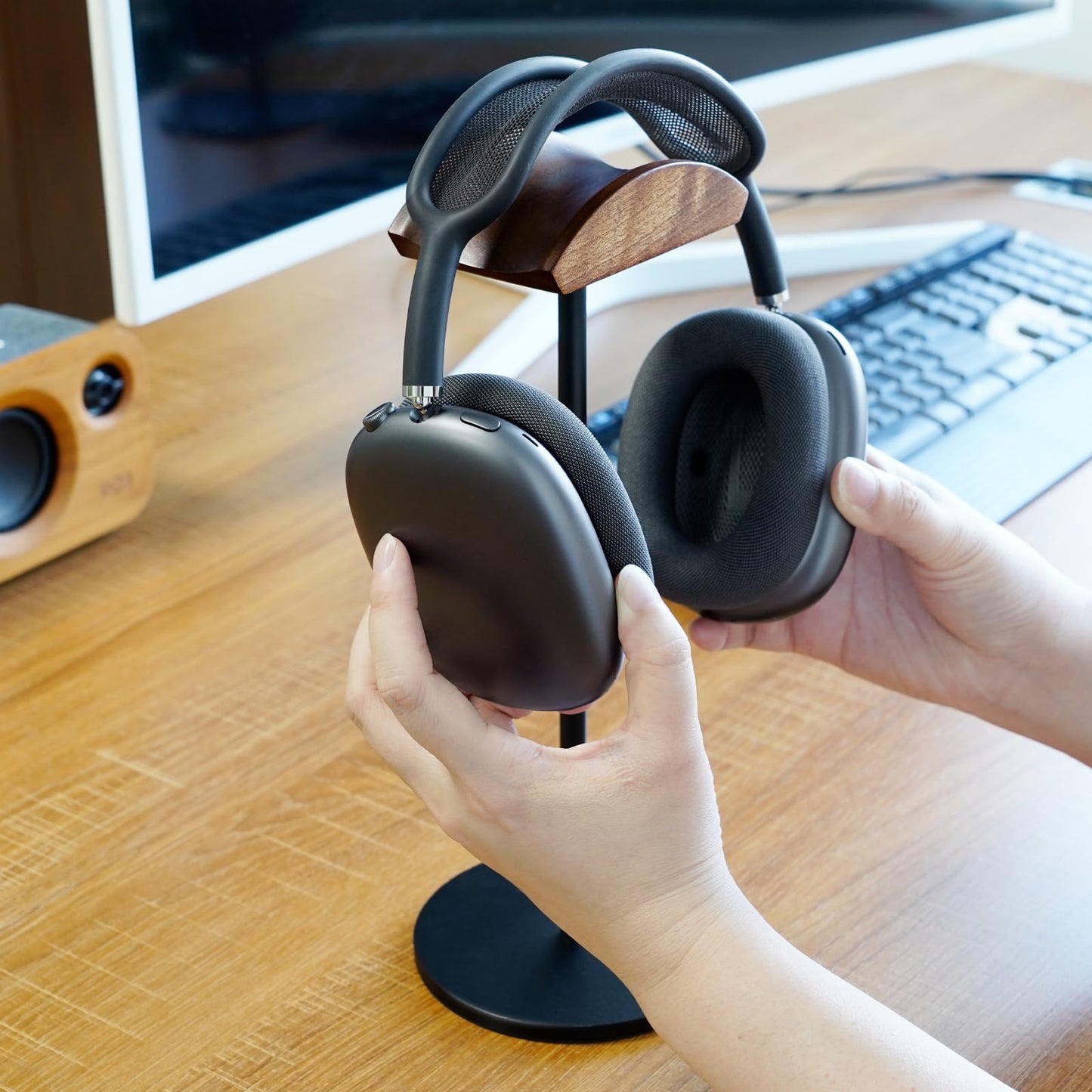 GEVO Headphone Stand for Desk, Walnut Wood & Aluminum Headset Stand, Universal Walnut Gaming Headset Holder with Solid Heavy Base for AirPod Max, Bose, Sony All Headphone Sizes (Circular Base)