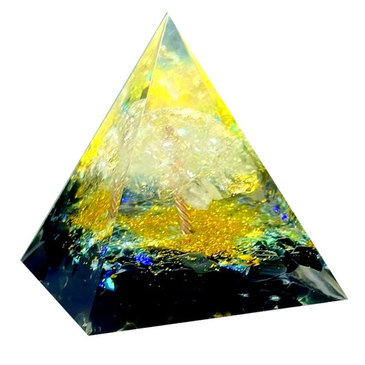 Saefheled Tree of Life Orgone Pyramid,Natural Energy White Crystal Obsidian Orgonite Healing Crystal Pyramid,for Reduce Stress,Balance Chakra,Meditation Attract Luck,Accumulate Wealth Health(6cm)