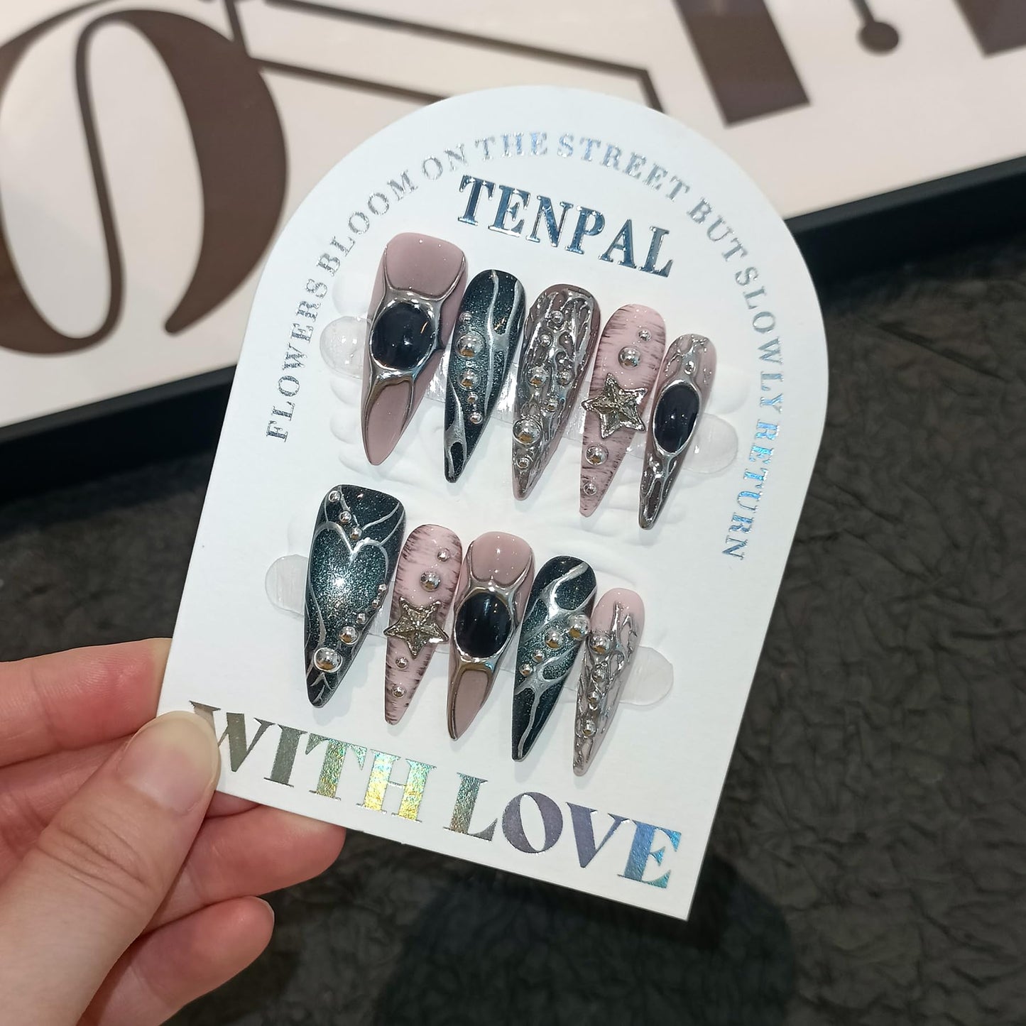 TENPAL Pink Black Press on Nails Long Stiletto,Metal Gothic Fake Nails with Punk Stars Beads,Cat Eye Glitter Edgy Y2K Ins False Nails with Tools,Sweet Grunge Irregular 3D Handmade Nails 10pcs(M)
