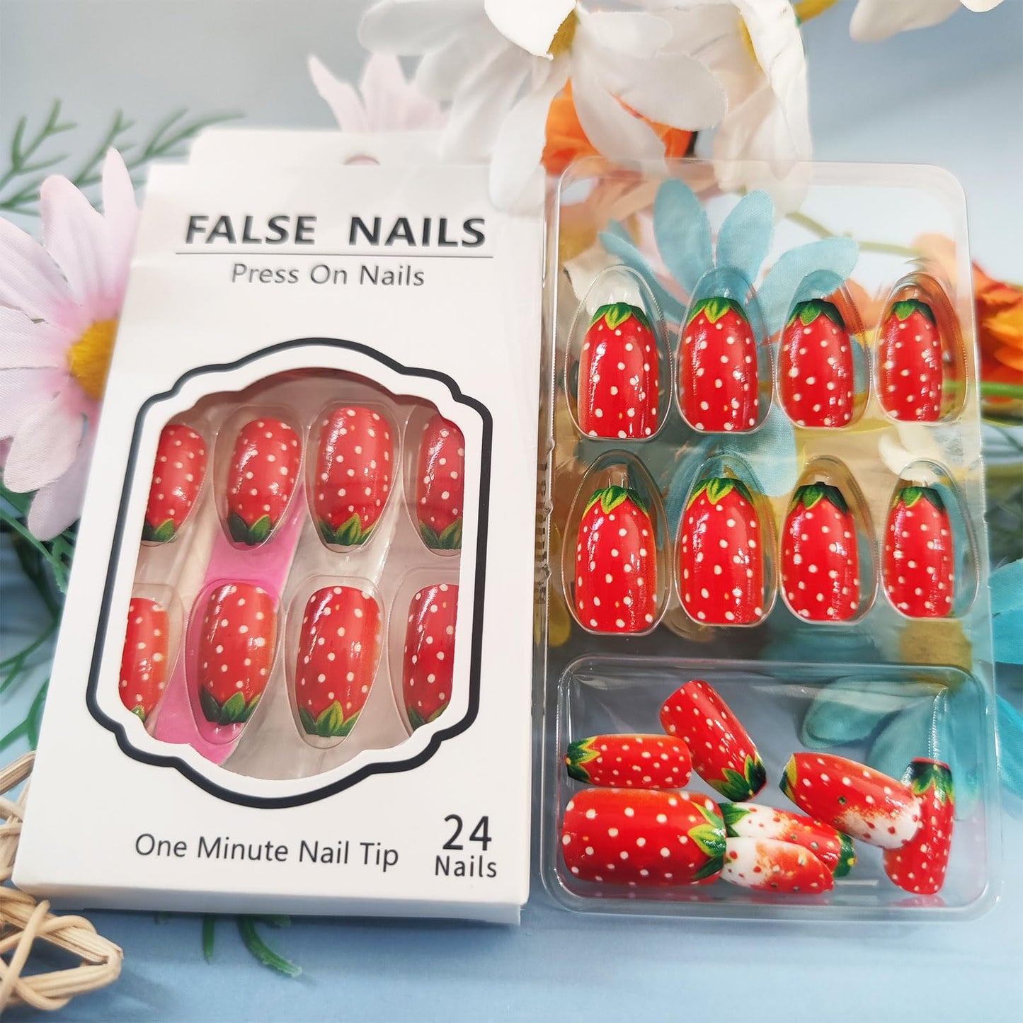 24Pcs Strawberry Press on Nails Glossy Red Medium Coffin False Nail Fruit Acrylic Full Cover Fake Nails Green Leaves Gel Glue on Fingernails French Tips Stick on Nail for Holiday Manicure Art