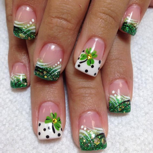 24Pcs St. Patrick's Day French Tip Press on Nails Short Square White Fake Nails Green Shamrock with Gold Rhinestones Nails Design Nude Glossy Full Cover Irish Glue on Nails Stick on Nails for Women