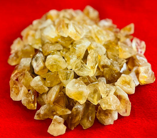 Indian Consigners Natural Crushed Polished Tumbled Gem Stone Chips, Decoration & Healing Crystals (Citrine)