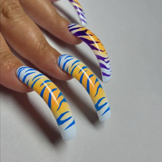 IMSOHOT Long Curved Press on Nails, Square Tiger Stripe Fake Tips with Glue, 20Pcs Full Cover Colorful Animal Print, Ombre Aesthetic Acrylic Glue-ons