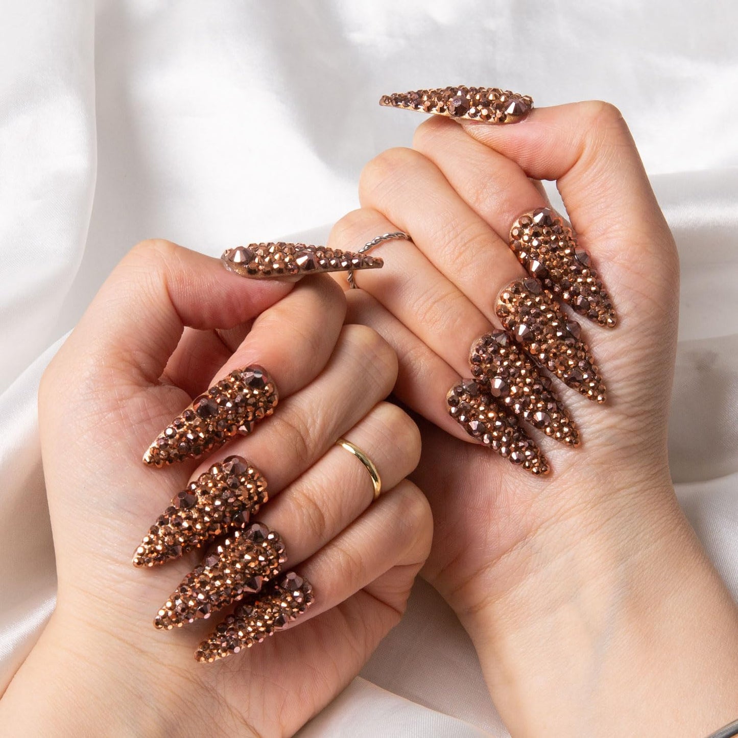 LOVFUL Press on Nails Classic Golden Rhinestone | Handmade with Full Covered Crystals | Reusable Fake Nails | Stiletto Classic Regular 1.3 in | H148-M