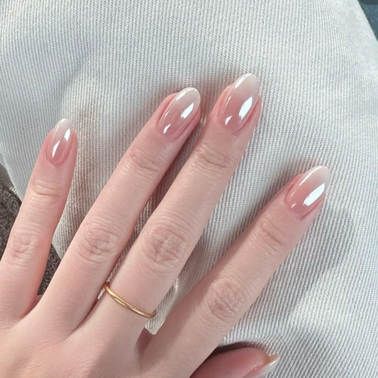 Chrome Press on Nails Short Oval Fake Nails Ombre False Nails Press ons with Glossy Mirror Metal Designs Shiny Nude Gradient Glue on Acrylic Nails for Women Nail Decoration 24Pcs