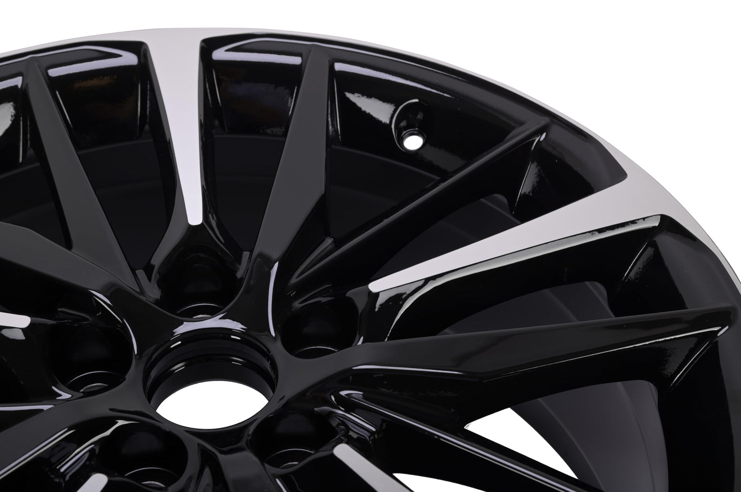 Replacement 19 Inch Wheel For Toyota Camry XSE XLE LE SE OEM Style Aluminum Alloy Rim for 2018 2019 2020 | 19x8" | Black w/Silver Machine Face - Factory Replacement Rim for 4261106E20 (42611-06E20)