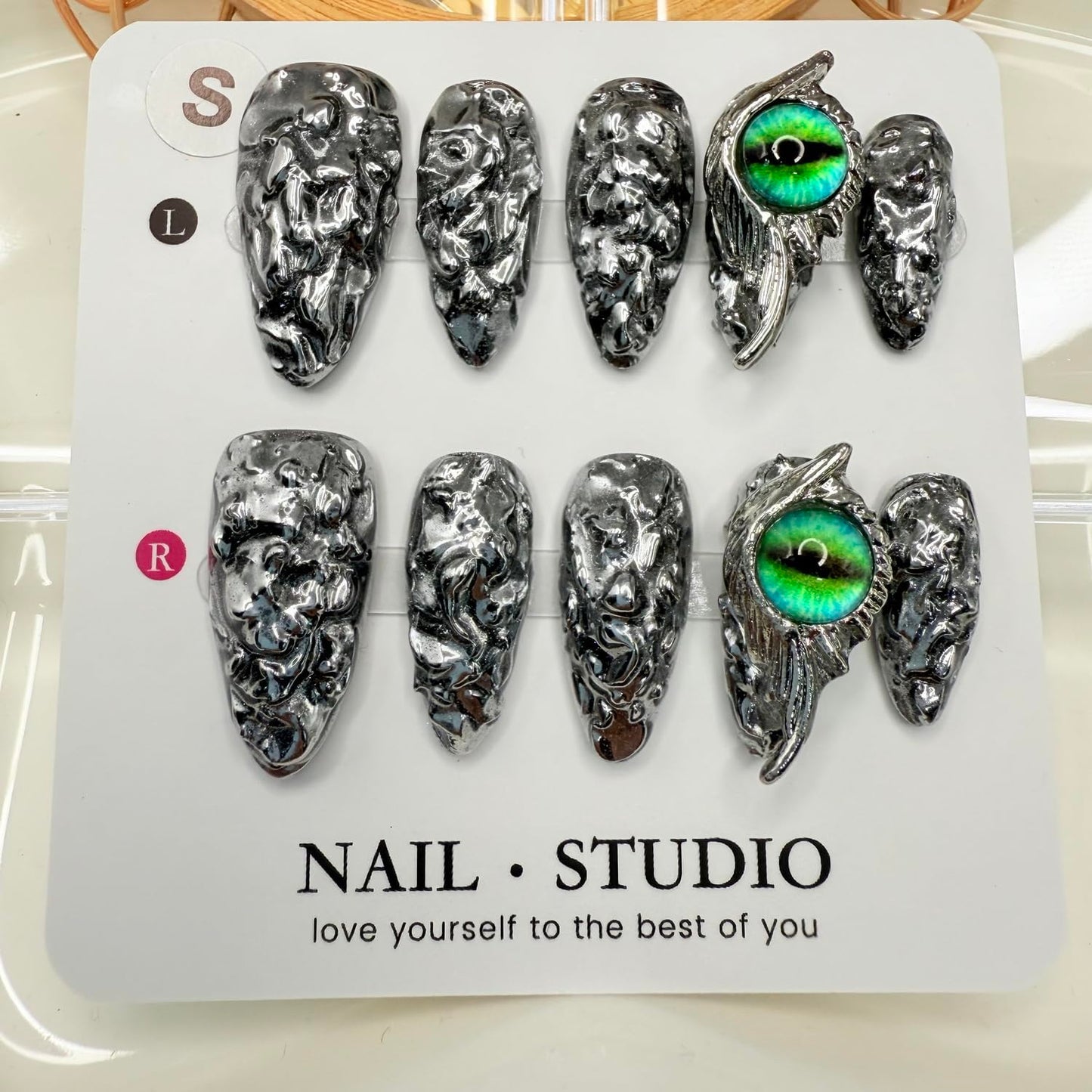 Halloween Press on Nails Medium Almond Handmade Press on Nails 3D The Eye of Demons Stick on Nail Full Cover Metal Texture Acrylic Nails Halloween Nail Art for Women Supplies (Size M)
