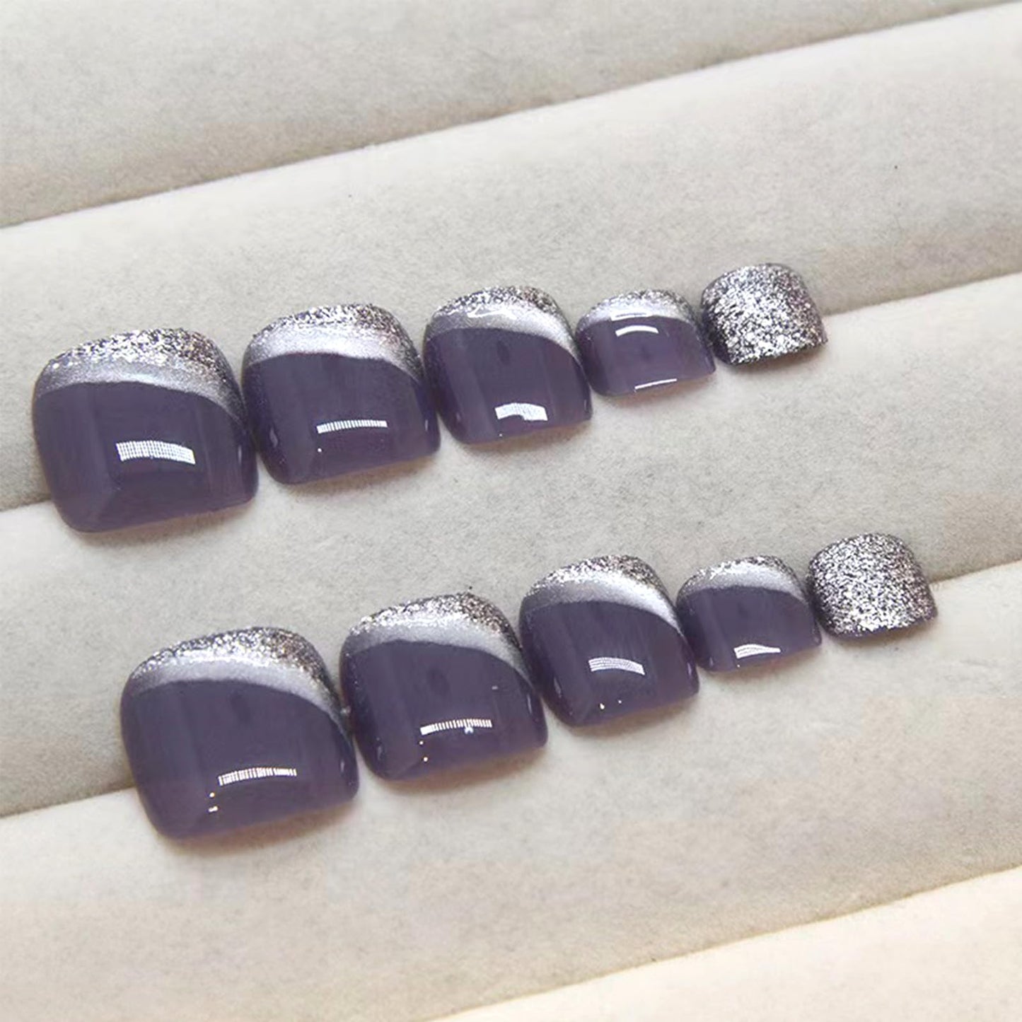 24Pcs Sliver Glitter Press on Toenails Short Square Fake Toe Nails Gray Purple Toenail Press ons Sparkling Glossy Acrylic Toe Press on Nails Full Cover Reusable Stick on Toenails for Women