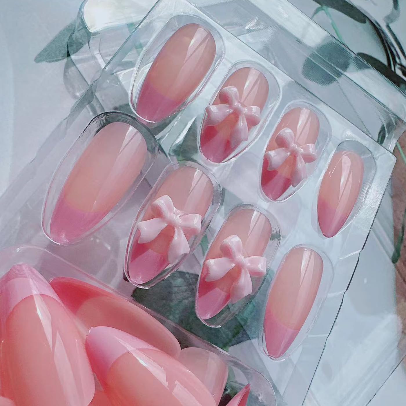 24Pcs French Tip Press on Nails Fake Nails with Pink Bow Design Gloss Short Almond-Shaped False Nails Cute Bow Press ons Stick on Nails Acrylic Artificial Fingernails for Women Girls
