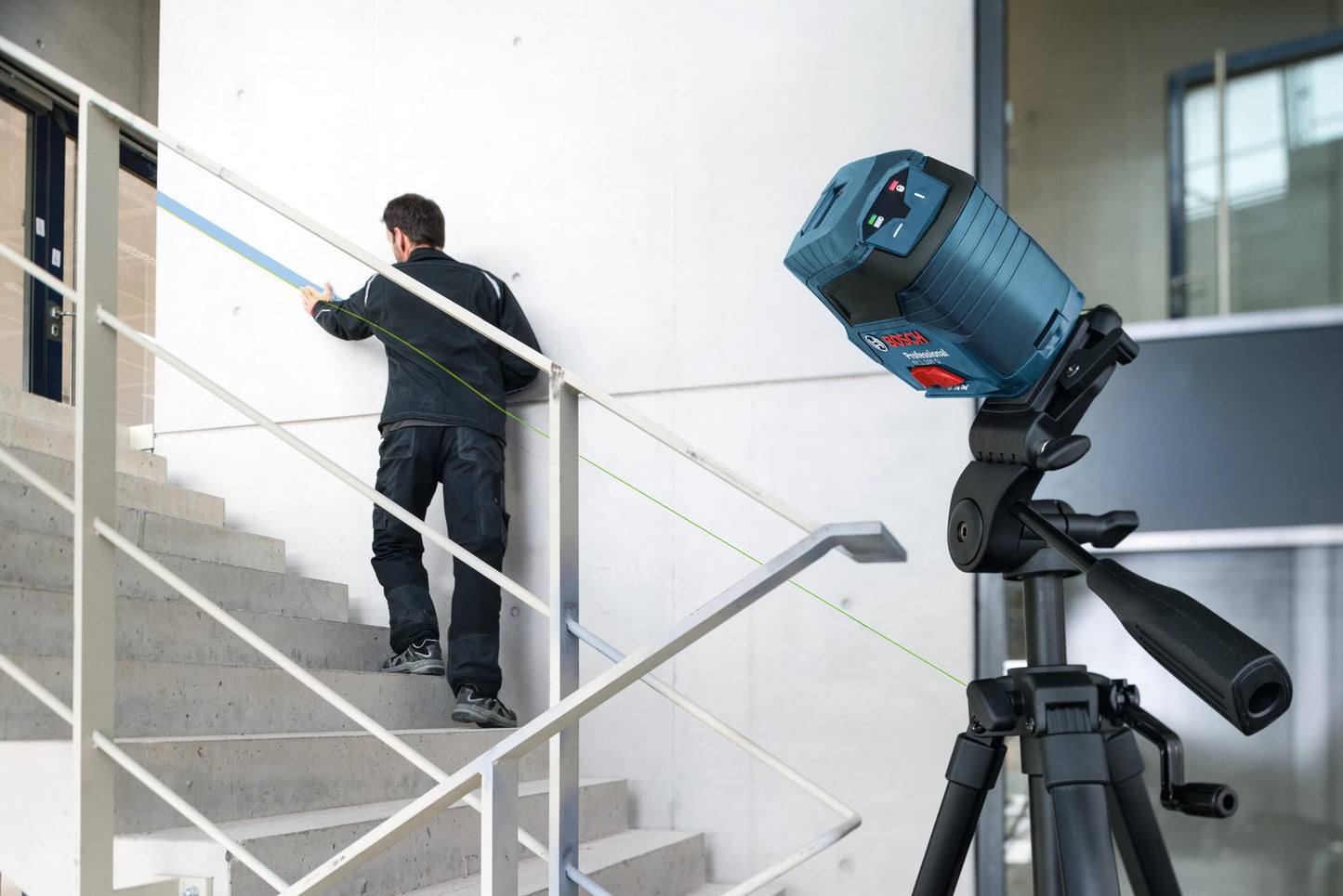 BOSCH GLL 100 GX 100 Ft Green-Beam Self-Leveling Cross-Line Laser, Includes 3 AA Batteries, Positioning Device, Green Laser Target Plate, & Heavy-Duty Pouch