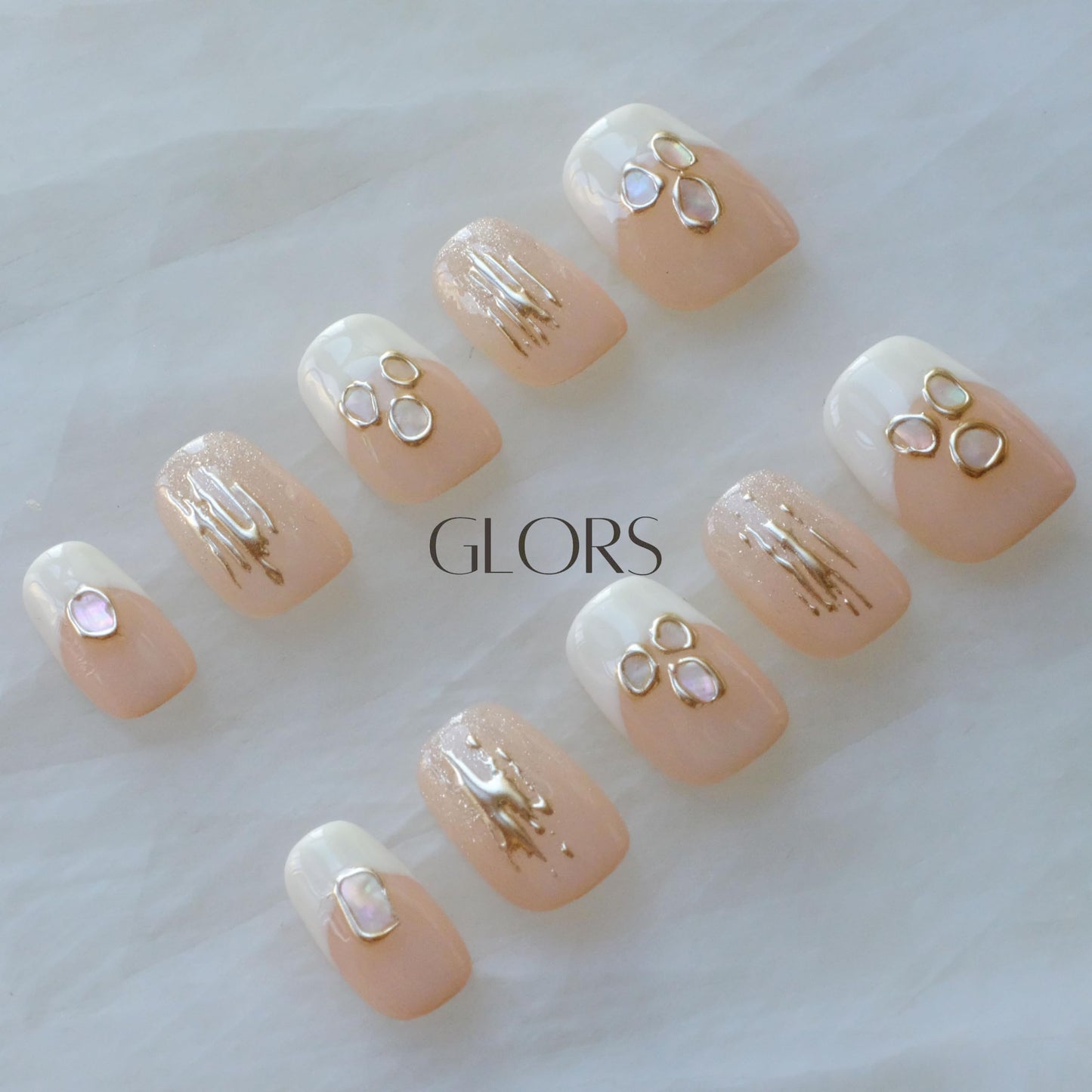 [GLORS] Purely Handmade Press On Nails | Mica Love - Shell Piece Pure and Seductive Nail Art | Salon Quality Fake False Nails in Short Square 10 pieces (Small, SS)