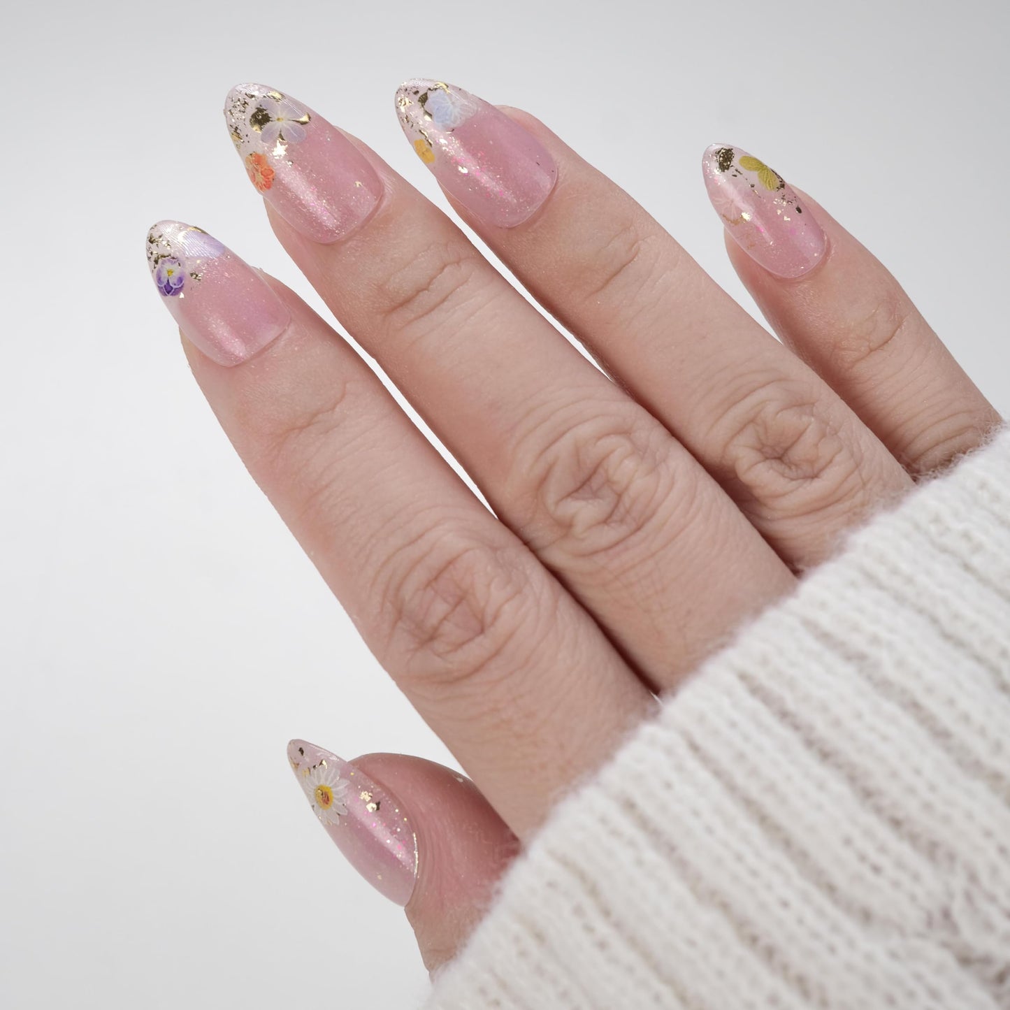 Nailique Press On Nails Short Almond – Handmade Lavender Floral Soft Gel with Gold Foil, 26pcs Reusable Nail Tips with Lamp-Curable Glue, Salon Quality Spring Wedding Manicure for Women