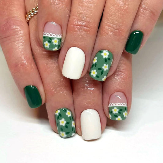 24Pcs Short Square Press on Nails Spring Summer Fake Nail False Nails with White Flowers Design Dark Green Acrylic Nail Press ons Pink Full Cover Manicure Set for Women Girls Fingertip Art