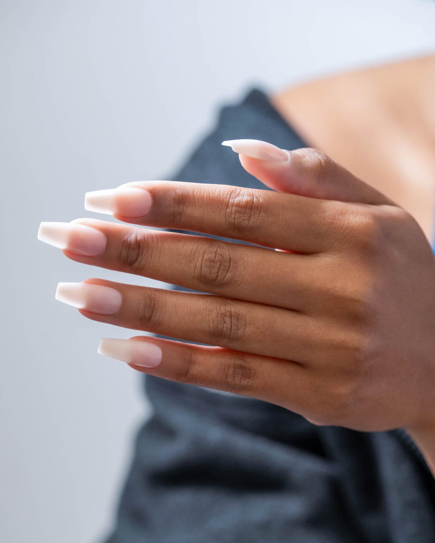 Gelish Nude Soft Gel™ Tips, Professional Quality Press on Nails Extension for Strong, Long-Lasting Manicures, Easy Application, Natural Look, (Light Nude Medium Coffin, 120 Count)
