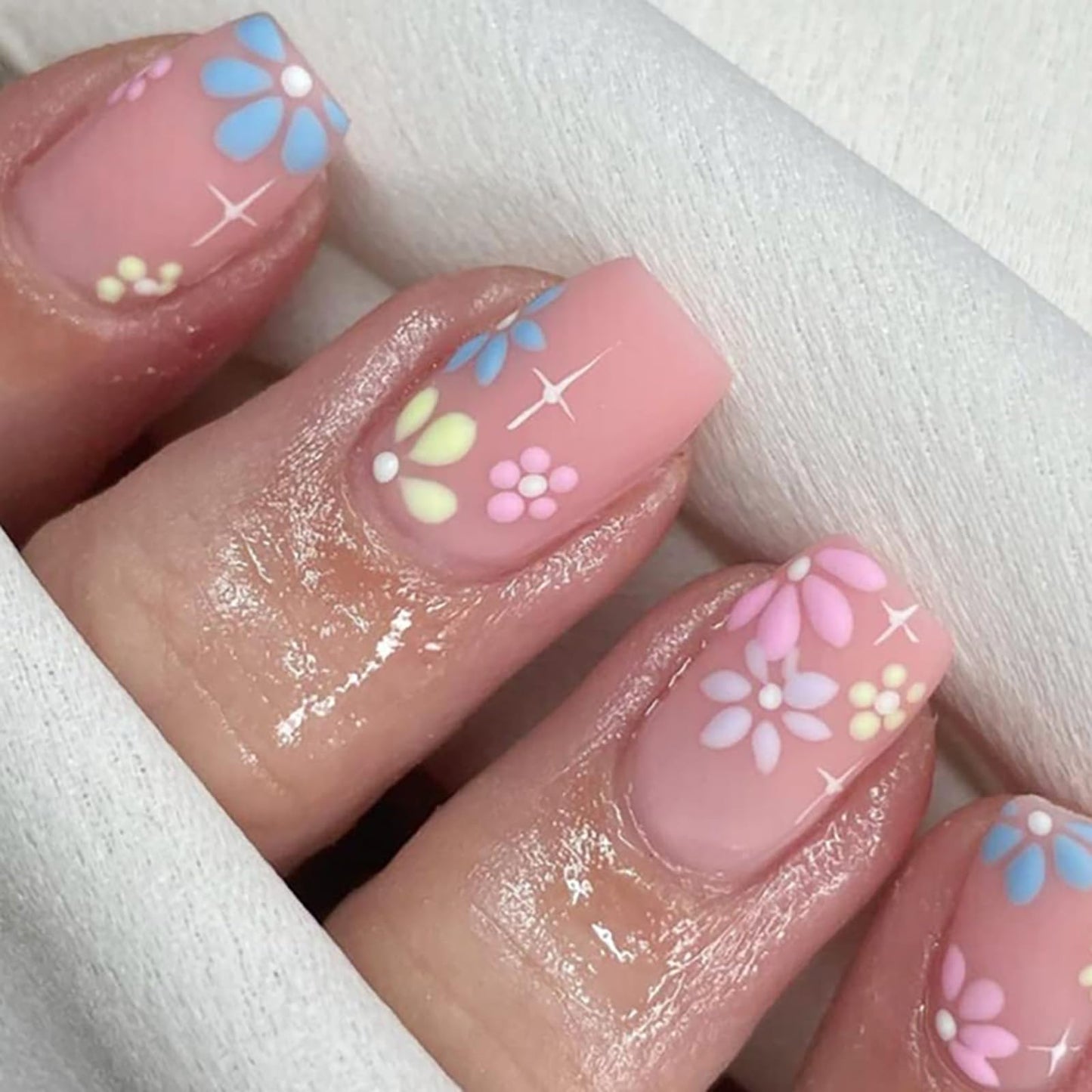 Jsiallye 216Pcs Pink Gradient Press On nails Short Square,9 Packs French Tip Press On Nails Almond,Fit Perfectly & Natural Reusable Stick on Nails in 24 Sizes