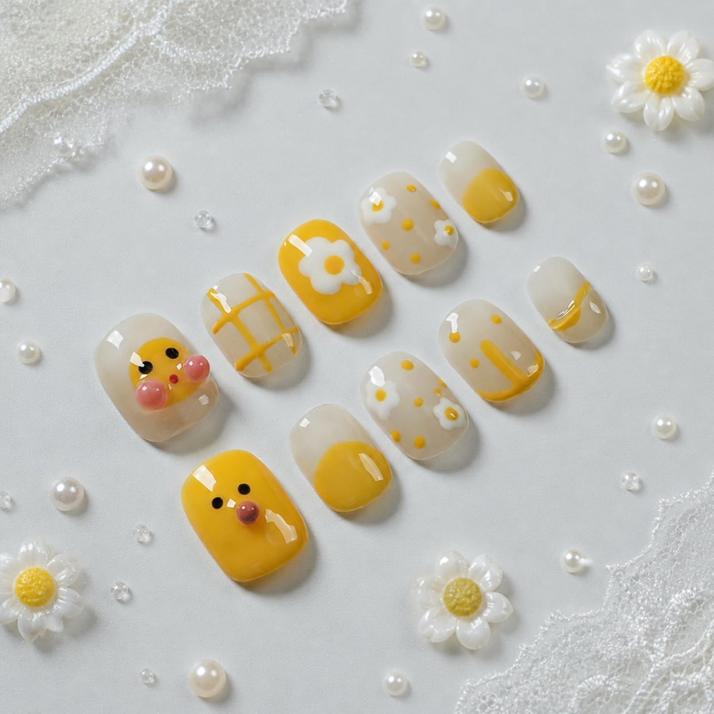 Tesytto Short Round Press on Nails, Kawaii Handmade Cute 3D Yellow Duck & Daisy Flower Cartoon Nails, Glossy False Nail Art for Women Girls (Little Yellow Duck,S)