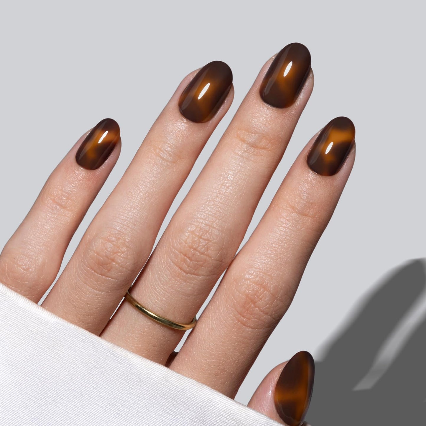 Tortoise Shell Press on Nails Short - SHANGMENG Soft Gel Oval Press on Nails for Women, Seamless Fit & Glossy Glue on Nails 16 Sizes - 32 Reusable Fake Nails Kit with Glue, Amber Memory