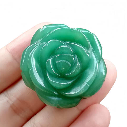 Sunshcat Natural Green Aventurine Crystal Rose Pendant,Three Dimensional Carved Healing Meditation Jewelry Crystals and Healing Stone Figurine,Suitable for DIY Jewelry Making and Valentine's Day Gift