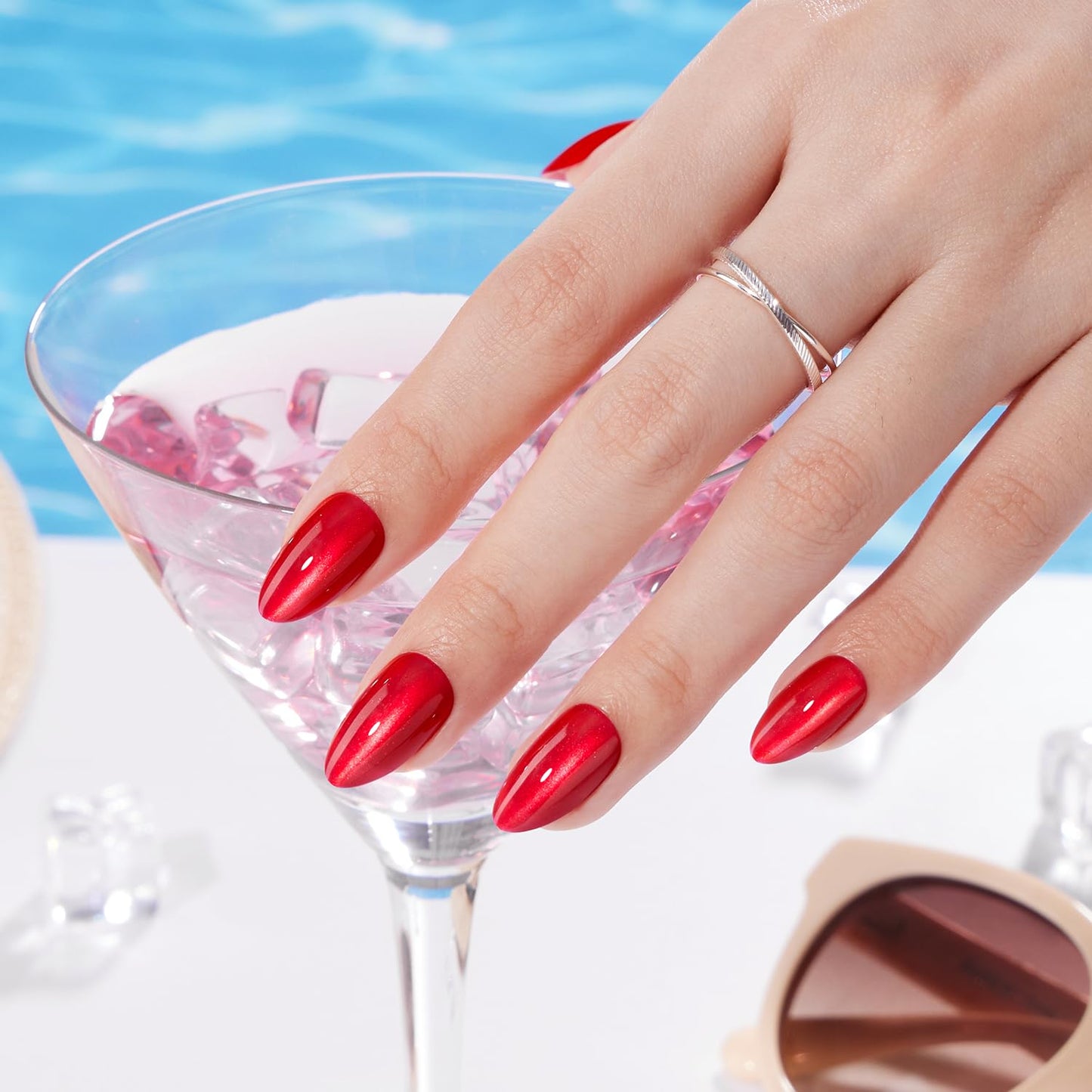 VSALON Short Almond Press on Nails - Red Cat Eye Glossy Fake Nails, Reusable Spring Summer Bright Red Opaque Salon Quality Gel Glue on Nails Kit with Cuticle Oil - 32 PCS Stick on Nails in 16 Sizes
